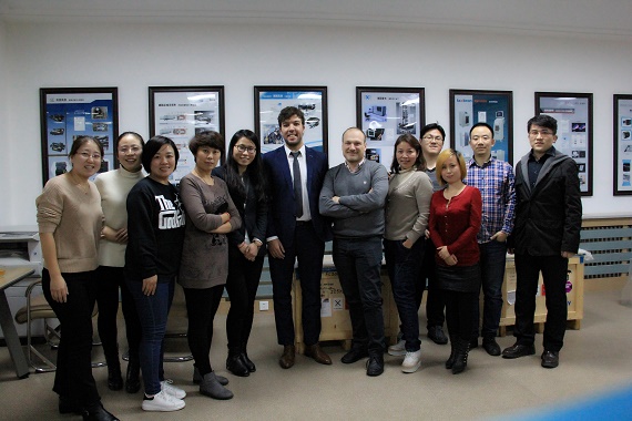 Technical team from Balteau NDT paid a visit to Lind.